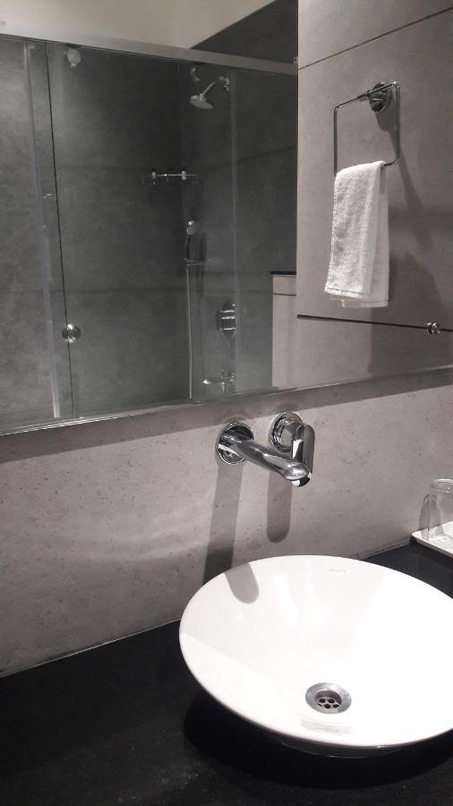 Hotel Crystal Grand Haldwāni Екстериор снимка